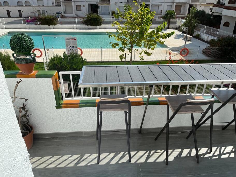 Le Canola Empuriabrava Port - 45M2 - Vue Piscine - Plage Centrale 500M- Parking Prive Gratuit エクステリア 写真
