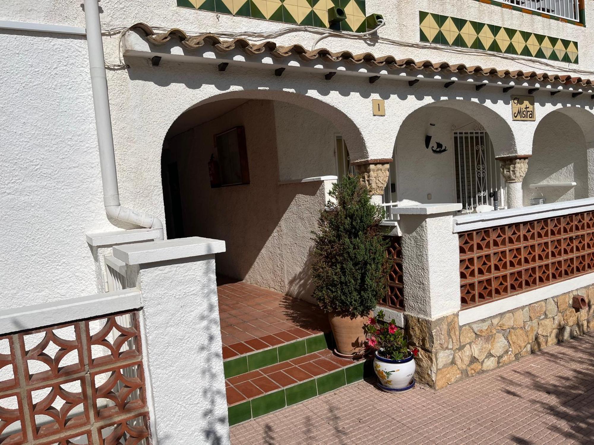 Le Canola Empuriabrava Port - 45M2 - Vue Piscine - Plage Centrale 500M- Parking Prive Gratuit エクステリア 写真